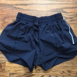 lululemon athletic shorts; elastic waste band
